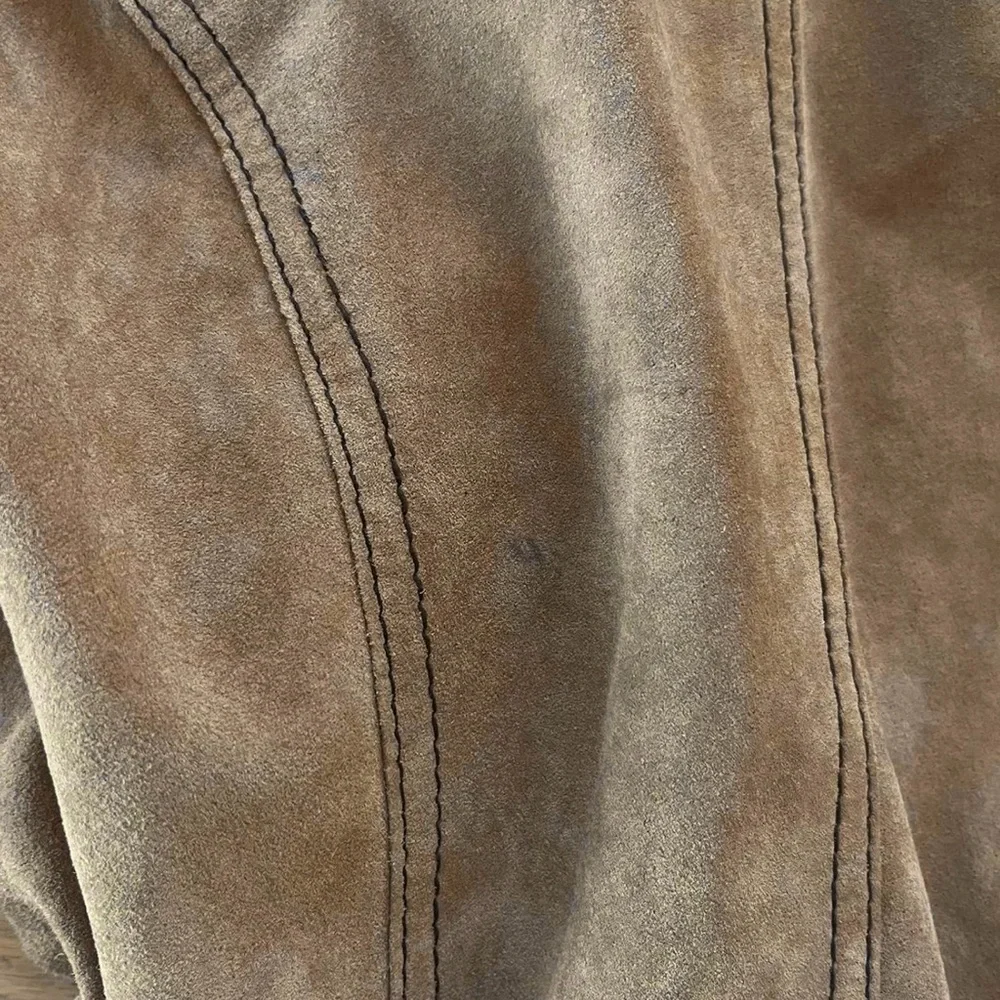 100% Leather Suede Trench Coat - Picture 3 of 8